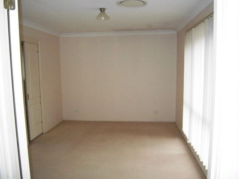 6 Meldon Place, Stanhope Gardens NSW 2768