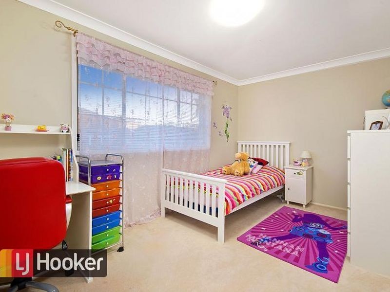 14 Hungerford Drive, Glenwood NSW 2768