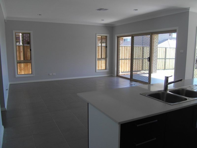 39 Spearmint Street, The Ponds NSW 2769