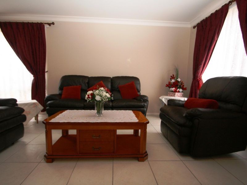 24 Lowan Place, Kellyville NSW 2155