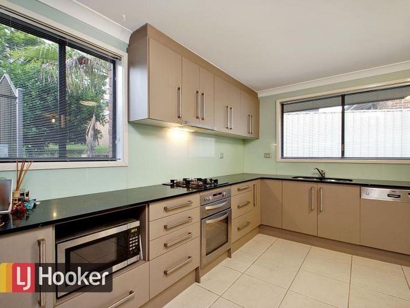 14 Isaac Smith Parade, Kings Langley NSW 2147