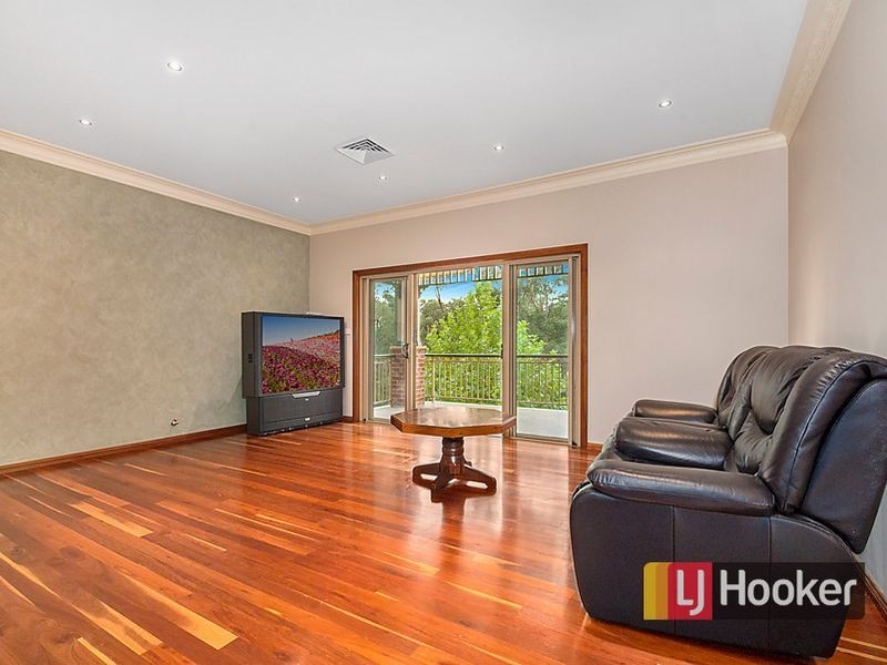 1 Mansfield Way, Kellyville NSW 2155