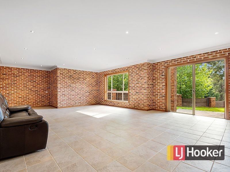 1 Mansfield Way, Kellyville NSW 2155