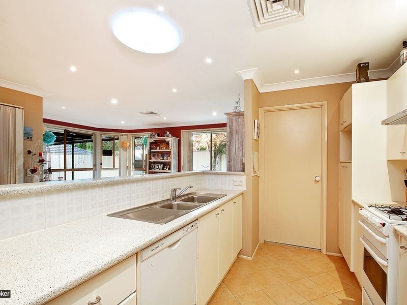 10 Strawberry Way, Glenwood NSW 2768