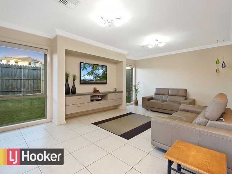 45 Sentry Drive, Stanhope Gardens NSW 2768