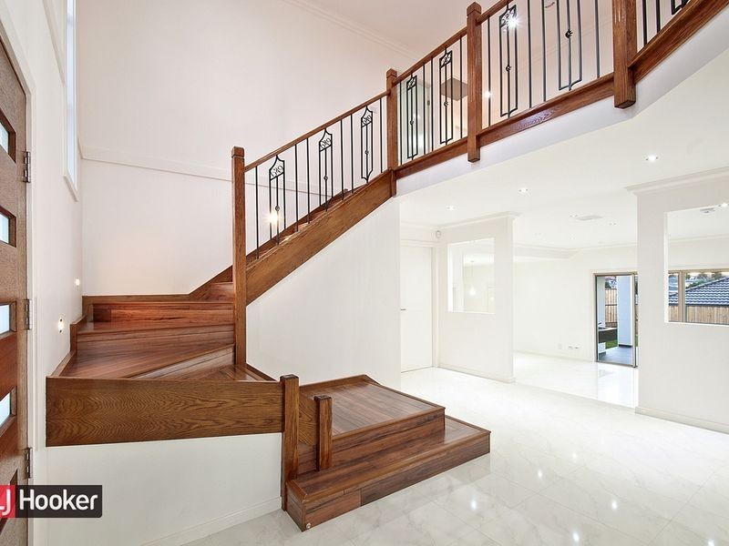 33 Edgewood Drive, Stanhope Gardens NSW 2768