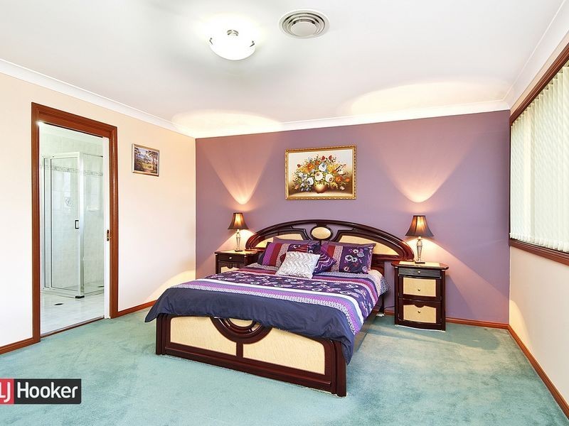 10 Julian Close, Kellyville NSW 2155