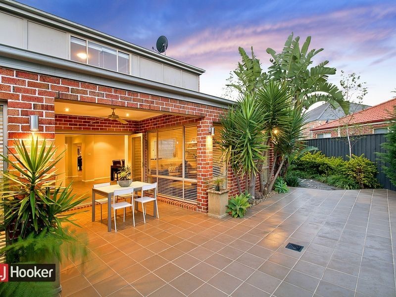 14 Oakwood Place, Kellyville NSW 2155