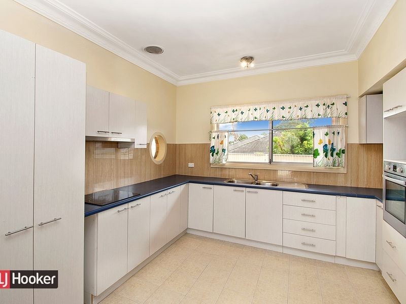 9 Dean Place, Acacia Gardens NSW 2763