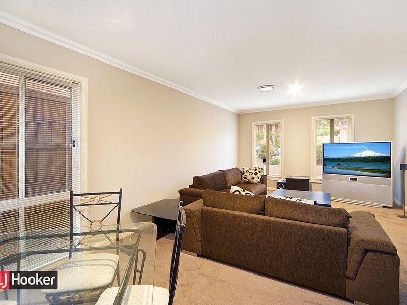 5 Amisfield Street, Stanhope Gardens NSW 2768
