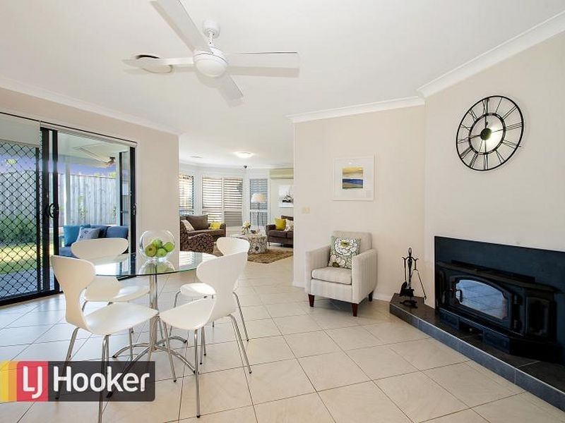 42 Kentwell Crescent, Stanhope Gardens NSW 2768