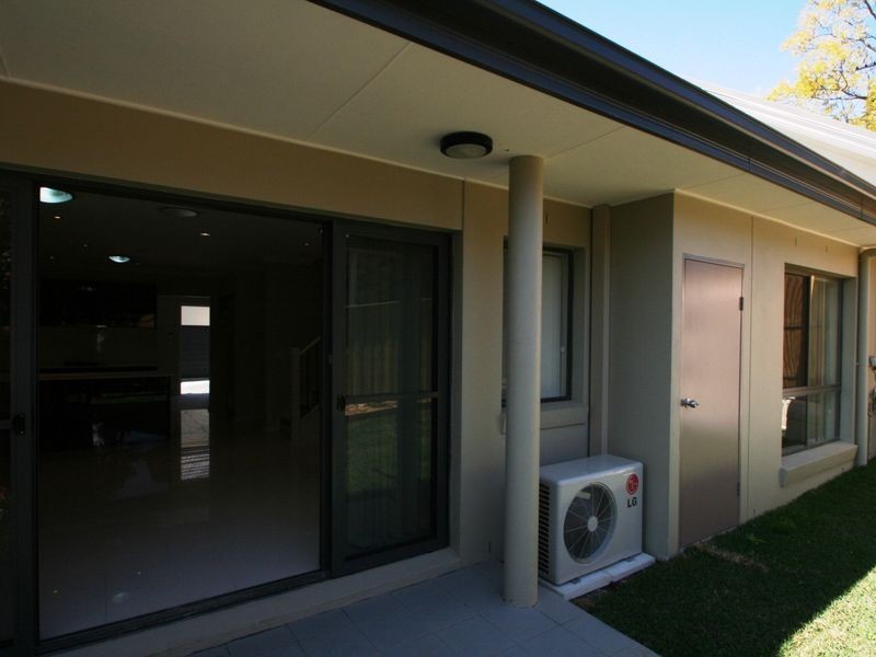 2/45-47 Kerrs Road, Castle Hill NSW 2154