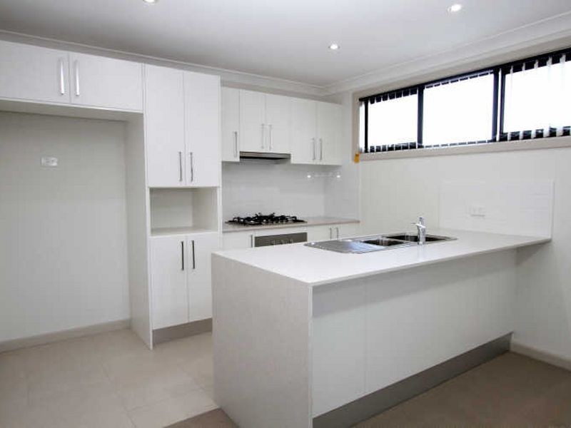 9 Waterview Street, Stanhope Gardens NSW 2768