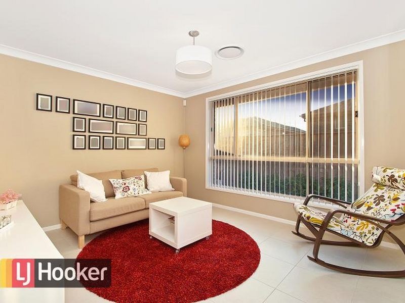 43 Deneden Avenue, Kellyville Ridge NSW 2155