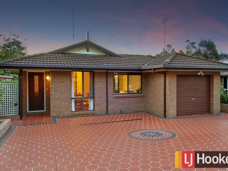12 Foxwood Avenue, Quakers Hill NSW 2763