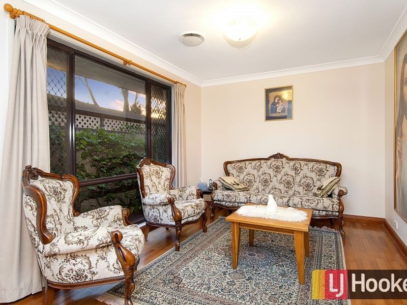 12 Foxwood Avenue, Quakers Hill NSW 2763