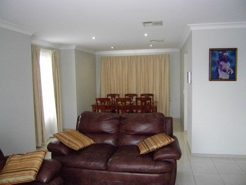 34 Kenford Circuit, Stanhope Gardens NSW 2768