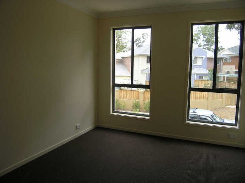 13 Treetop Circuit, Quakers Hill NSW 2763