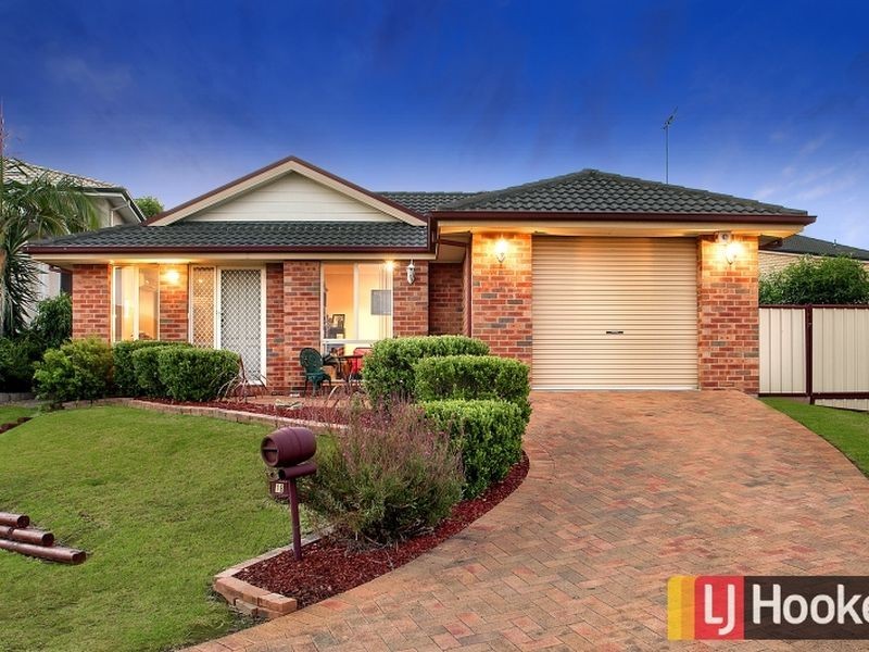 18 Navajo Place, Stanhope Gardens NSW 2768