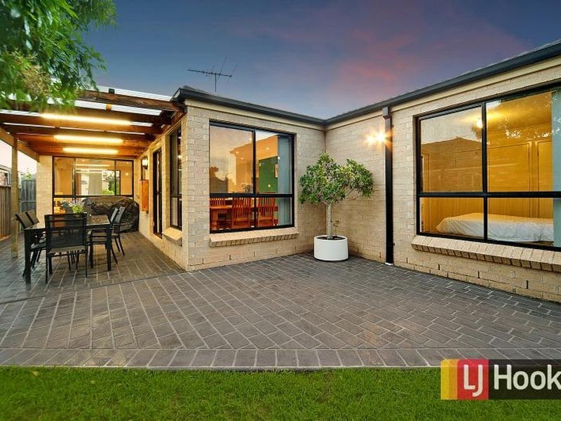 8 Aegean Court, Kellyville Ridge NSW 2155