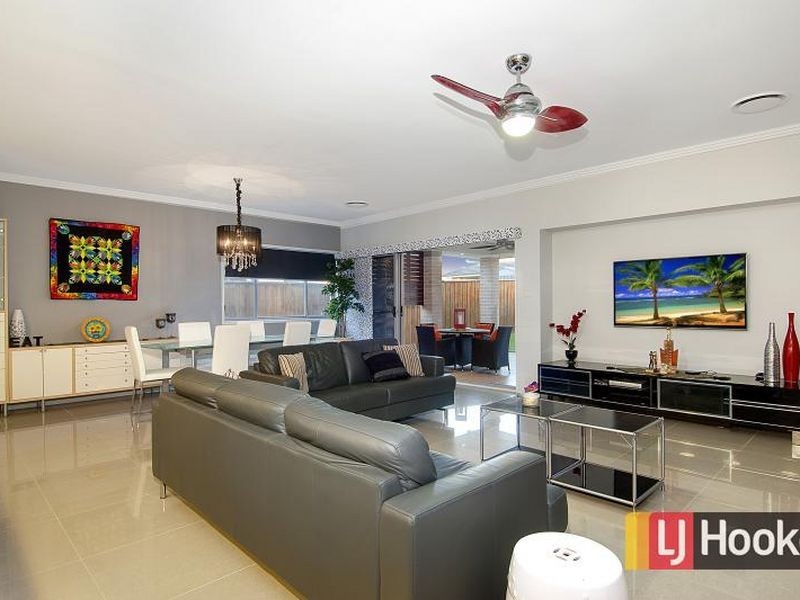 60 Kirkwood Crescent, Colebee NSW 2761