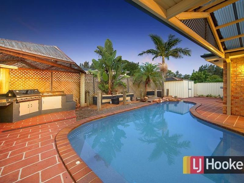 13 Blacksmith Close, Stanhope Gardens NSW 2768