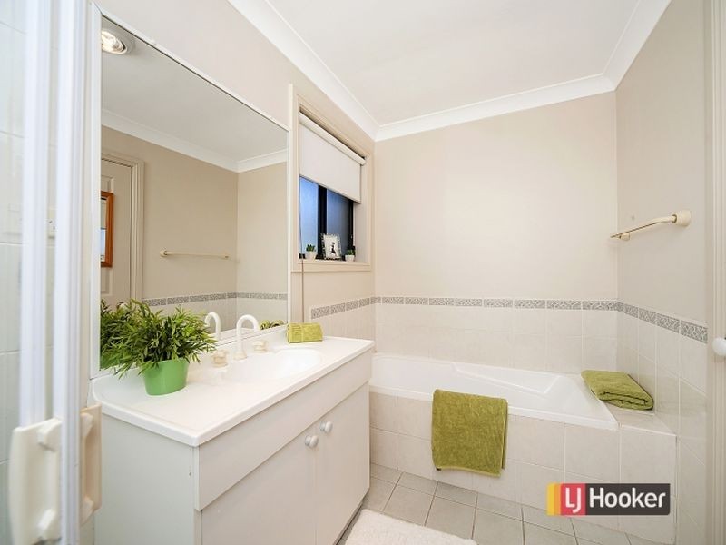 15a Fenech Place, Quakers Hill NSW 2763