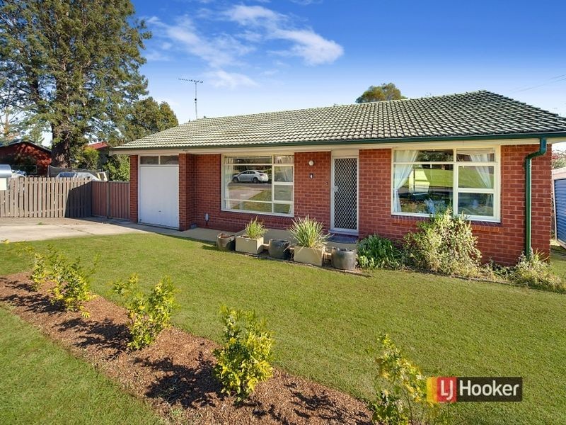 4 Eames Avenue, Baulkham Hills NSW 2153