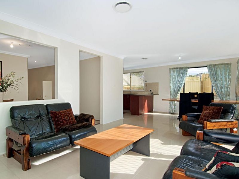 23 Softwood Avenue, Beaumont Hills NSW 2155