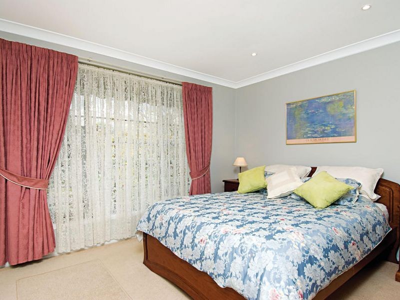 4 Boyne Place, Baulkham Hills NSW 2153