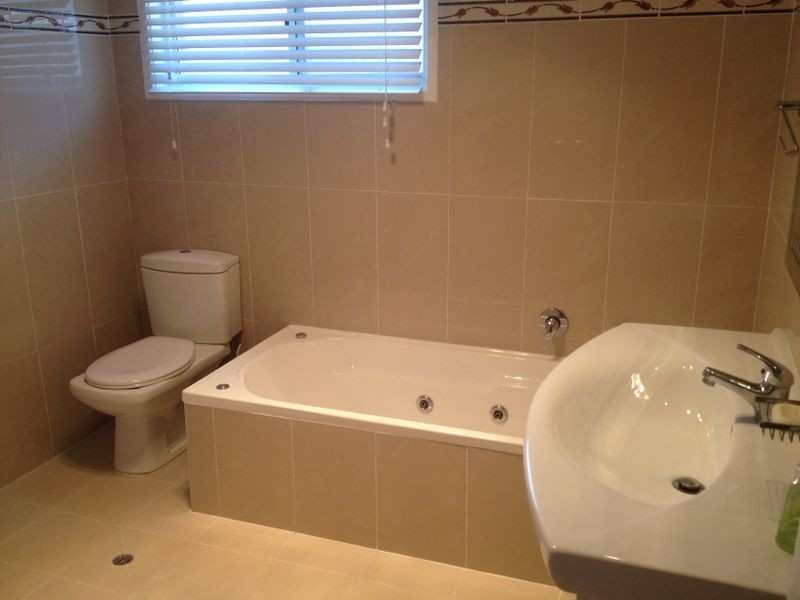 48 Faulkland Crescent, Kings Park NSW 2148