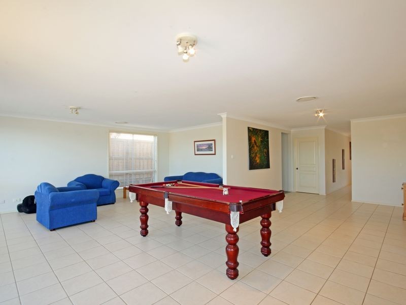 12 Leeds Street, Stanhope Gardens NSW 2768