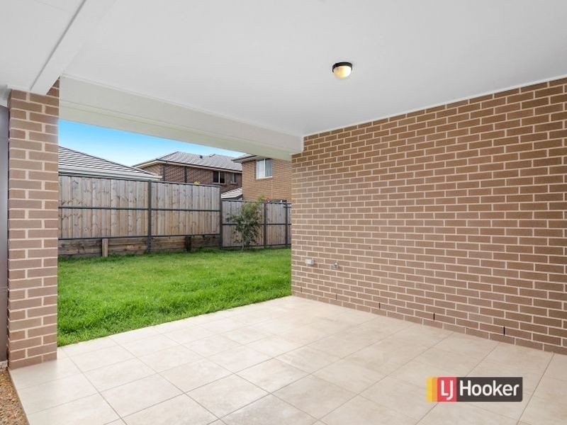 120 Greenview Parade, The Ponds NSW 2769