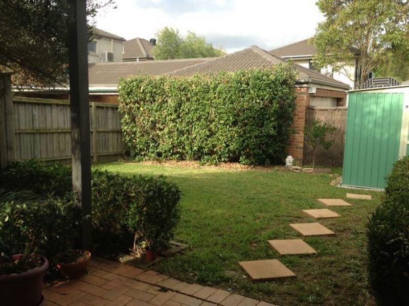 10 Leyburn Street, Stanhope Gardens NSW 2768