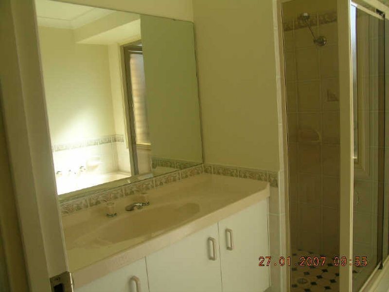 6 Aberdeen Place, Stanhope Gardens NSW 2768