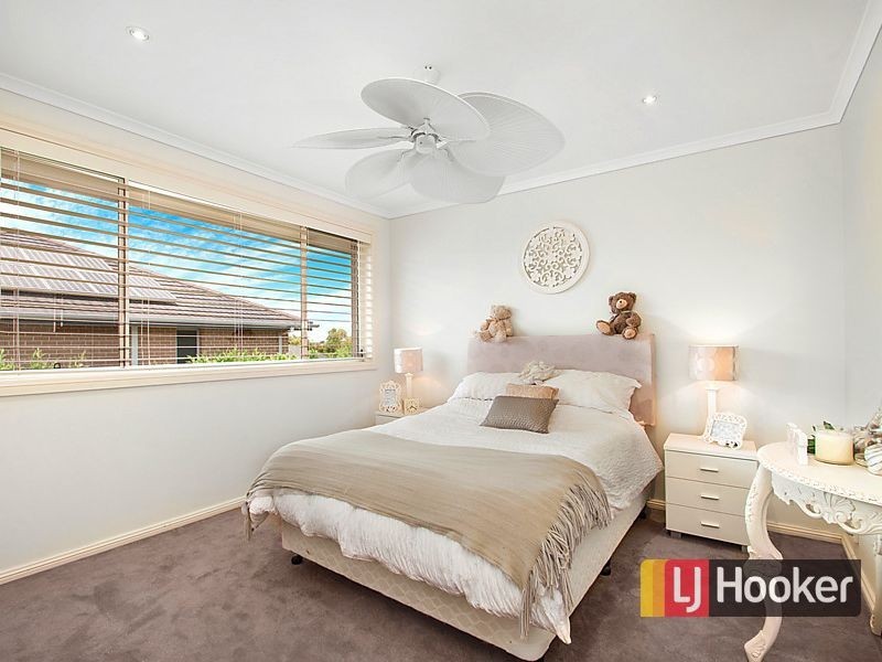 4 Valenti Crescent, Kellyville NSW 2155