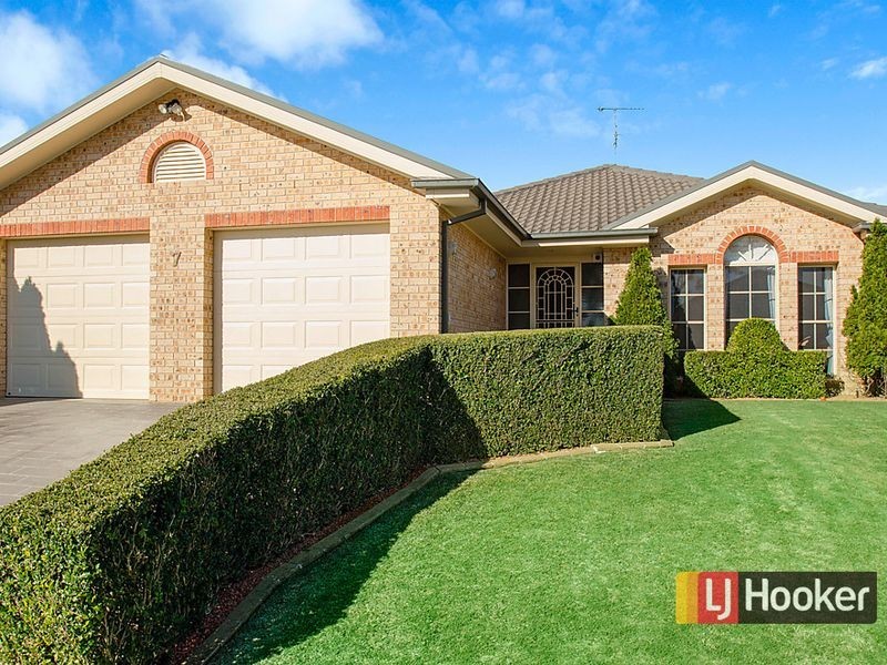 7 Martens Circuit, Kellyville NSW 2155