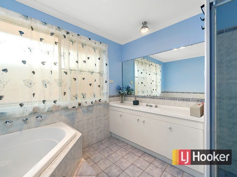 14 Sapphire Circuit, Quakers Hill NSW 2763