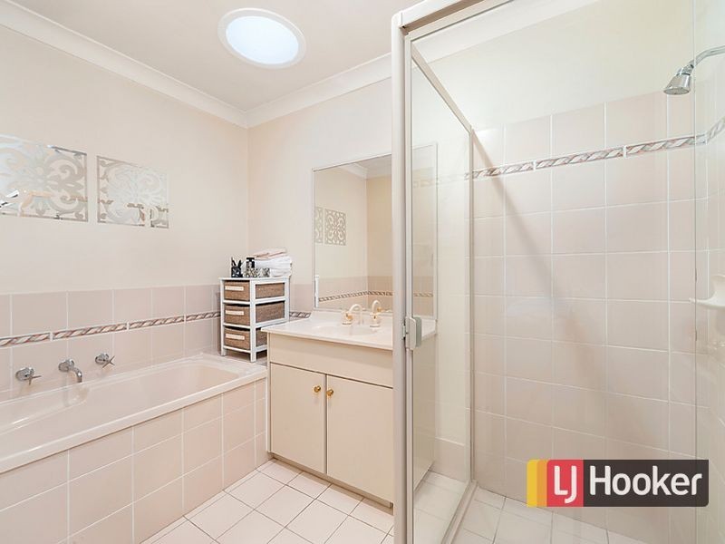 33 Sharrock Avenue, Glenwood NSW 2768