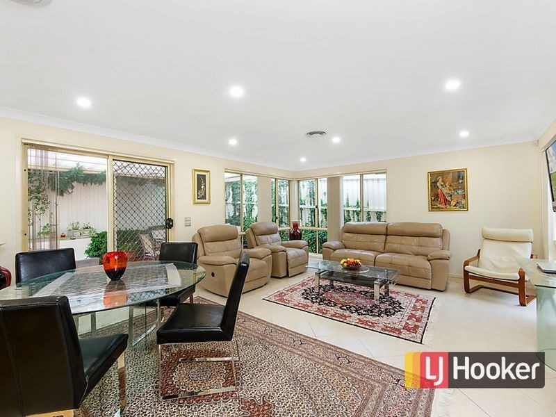 12 Sussex Road, Kellyville NSW 2155