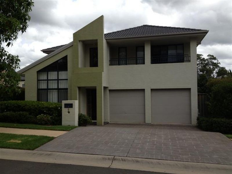 8 Purton Street, Stanhope Gardens NSW 2768