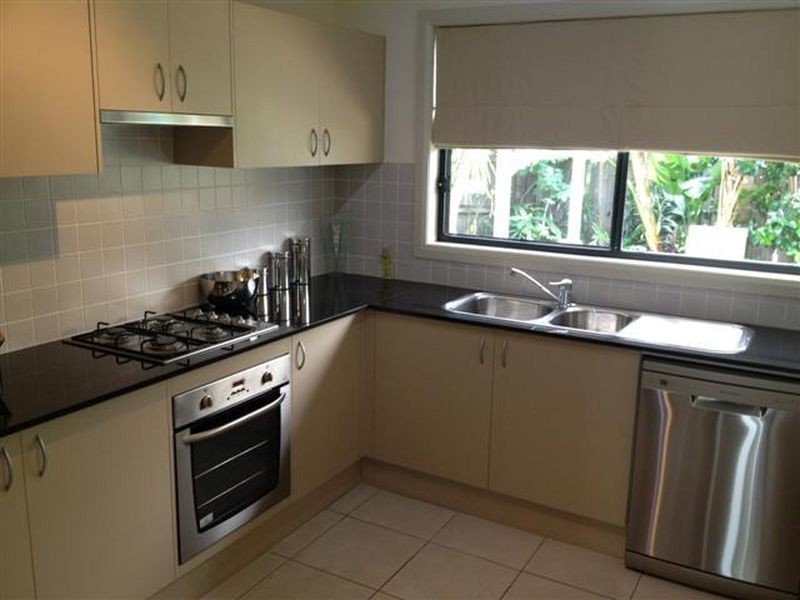 8 Purton Street, Stanhope Gardens NSW 2768