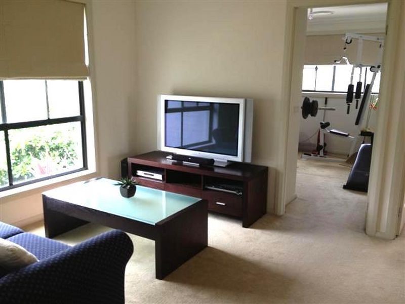 8 Purton Street, Stanhope Gardens NSW 2768