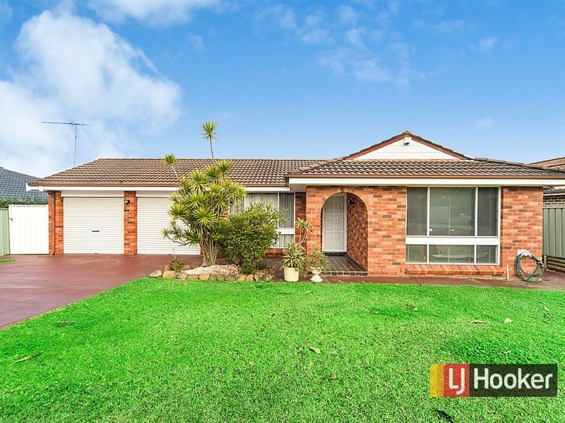 15 Ealing Place, Quakers Hill NSW 2763