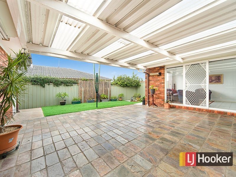 15 Ealing Place, Quakers Hill NSW 2763