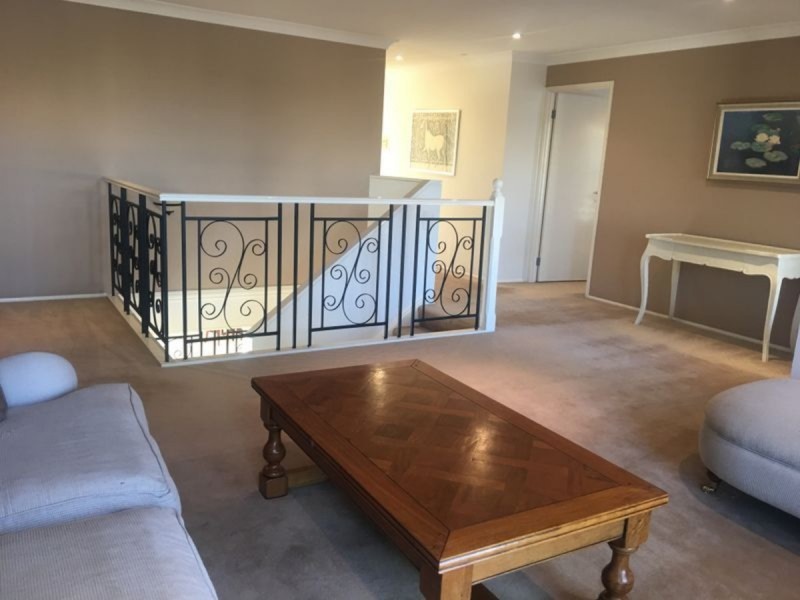 33 Halcyon Avenue, Kellyville NSW 2155