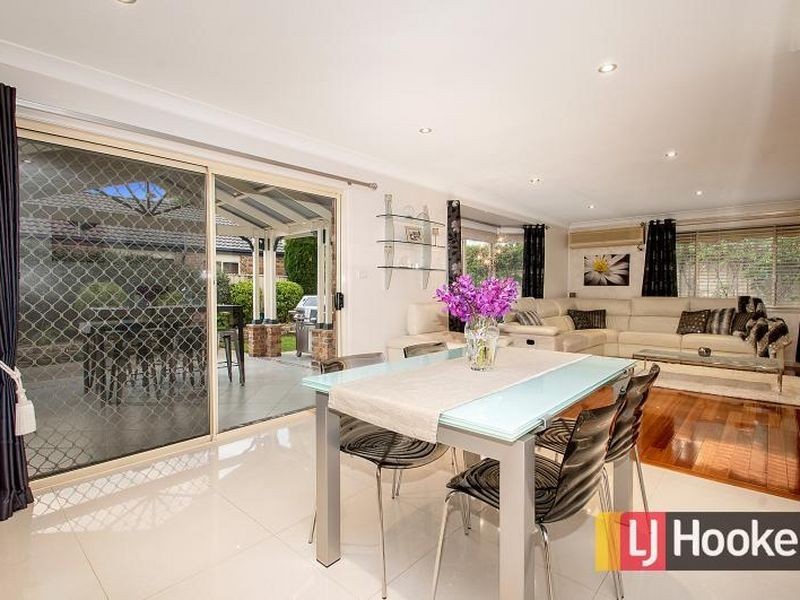 4 Greenhill Drive, Glenwood NSW 2768