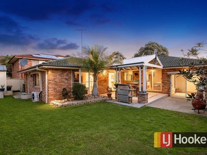 4 Greenhill Drive, Glenwood NSW 2768