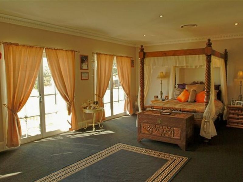 320 Rapleys Loop Road, Werombi NSW 2570