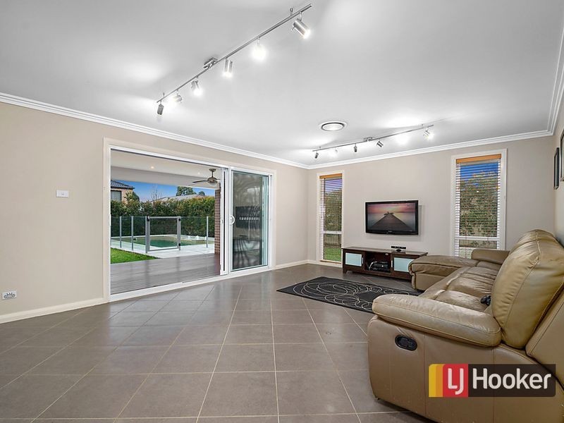 8 Pannu Place, Kellyville NSW 2155